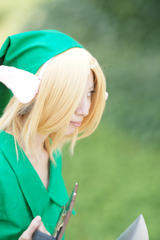 【半岛(中国)】餐厅里吃饭踩碎东西被逼签“丧权条约”客人不满(图1) 半岛平台在线登入